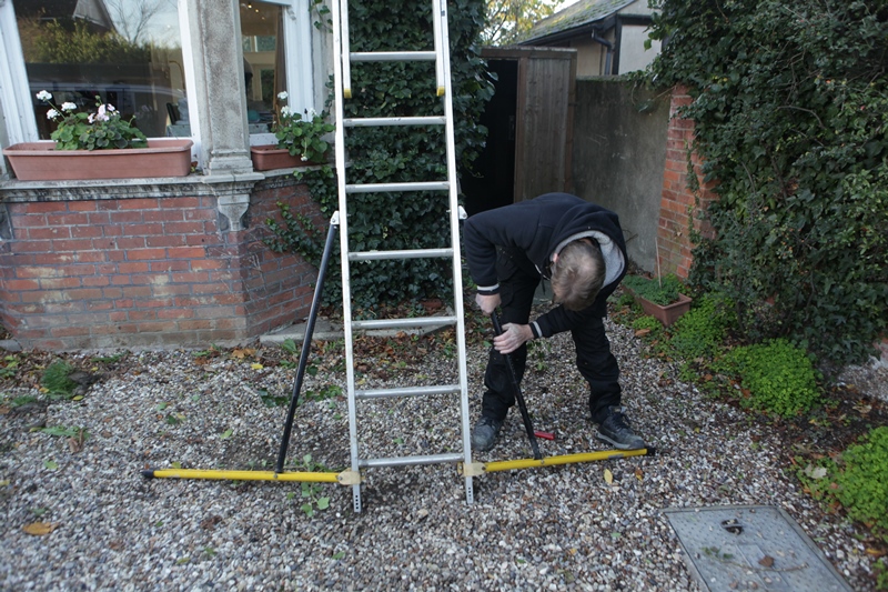 Ladder Safety Devices – Stabilisers