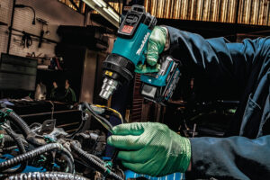 Makita Expands 40VMax XGT Range with HG001GZ02 Cordless Heat Gun